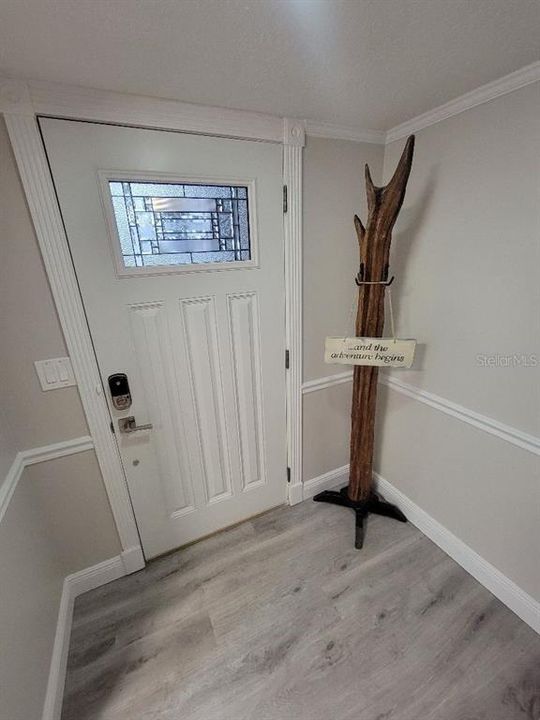 For Rent: $3,400 (3 beds, 2 baths, 1762 Square Feet)