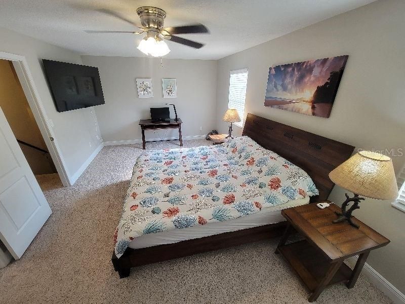 For Rent: $3,400 (3 beds, 2 baths, 1762 Square Feet)