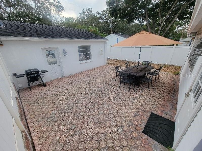 For Rent: $3,400 (3 beds, 2 baths, 1762 Square Feet)