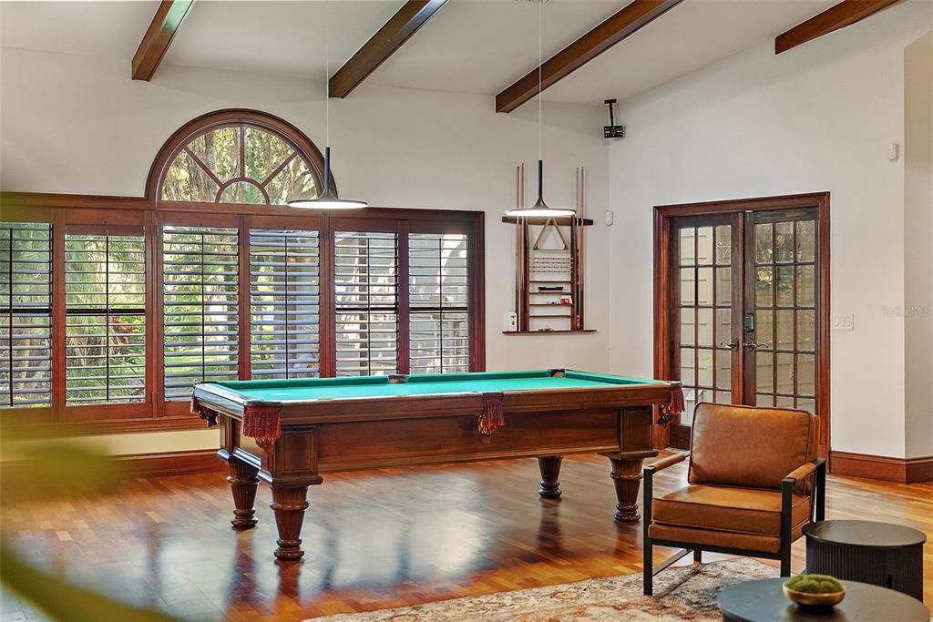 For Sale: $1,395,000 (4 beds, 3 baths, 3664 Square Feet)