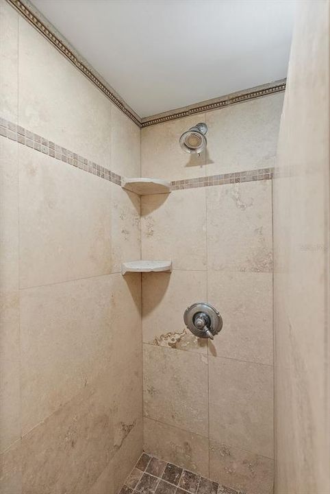 For Sale: $1,395,000 (4 beds, 3 baths, 3664 Square Feet)