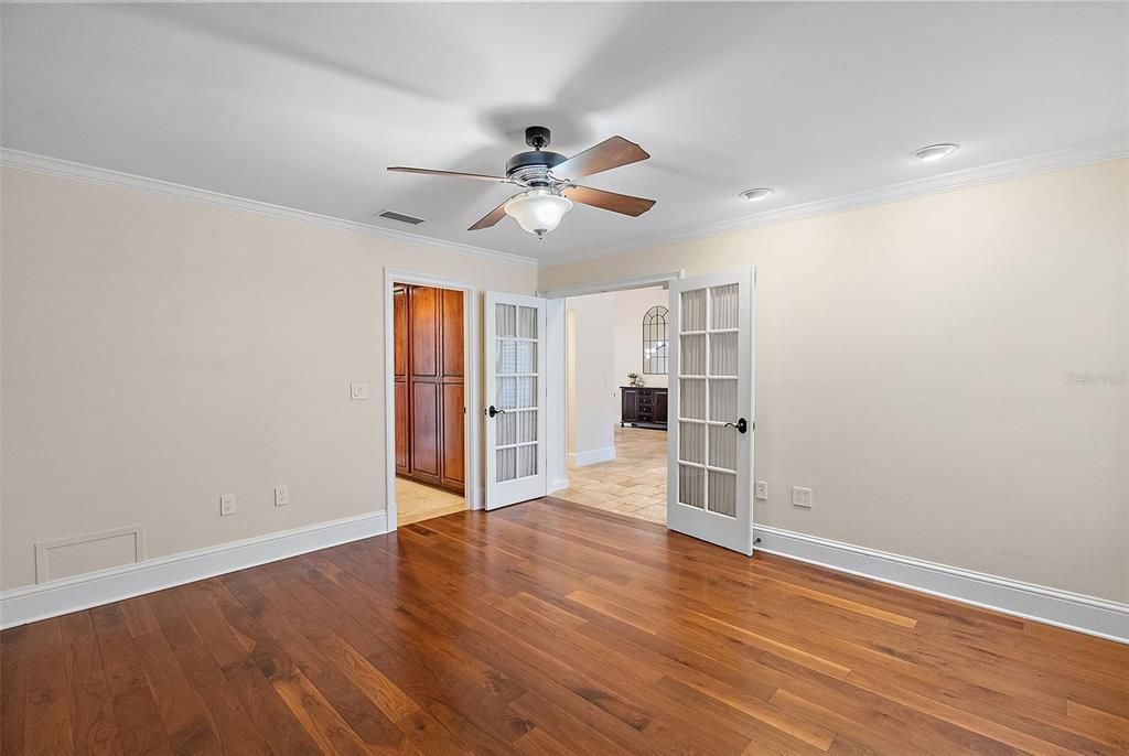 For Sale: $1,395,000 (4 beds, 3 baths, 3664 Square Feet)