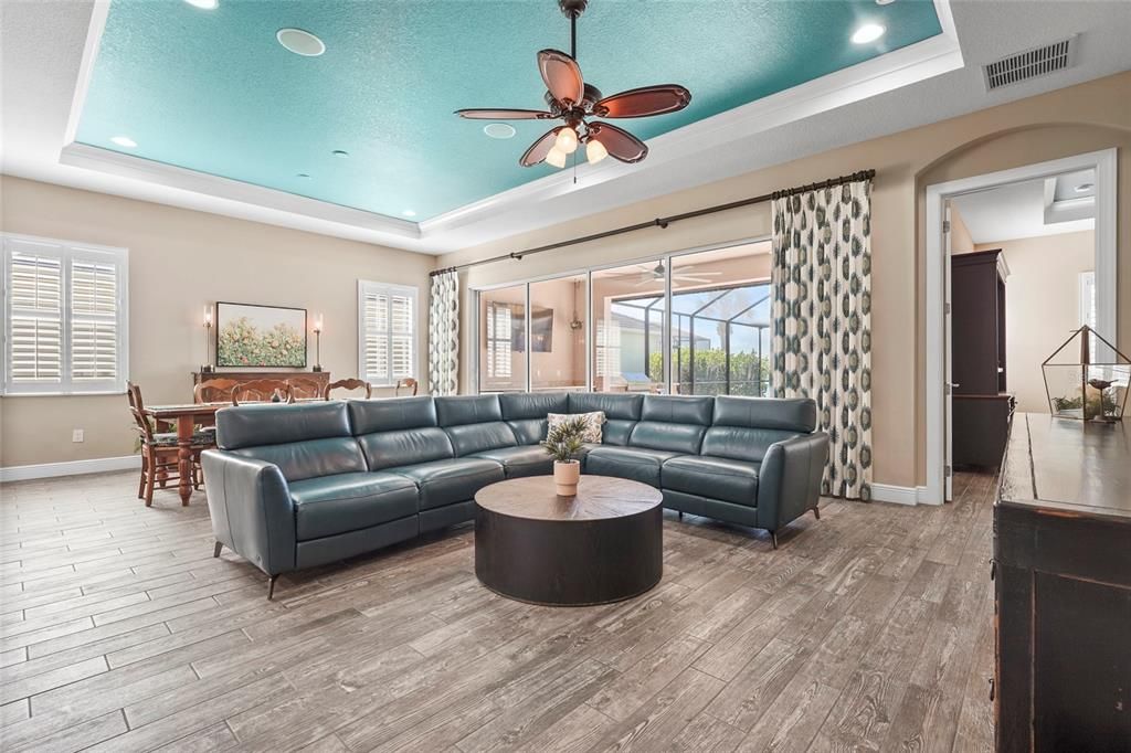 Active With Contract: $1,375,000 (4 beds, 2 baths, 2270 Square Feet)