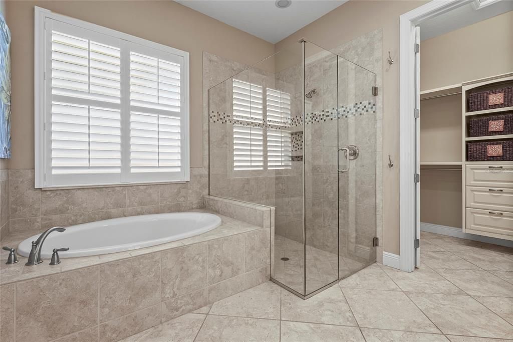 Active With Contract: $1,375,000 (4 beds, 2 baths, 2270 Square Feet)