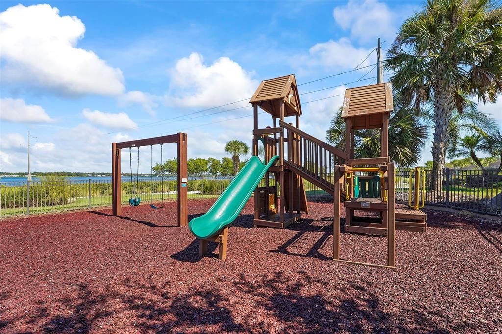 Active With Contract: $1,375,000 (4 beds, 2 baths, 2270 Square Feet)