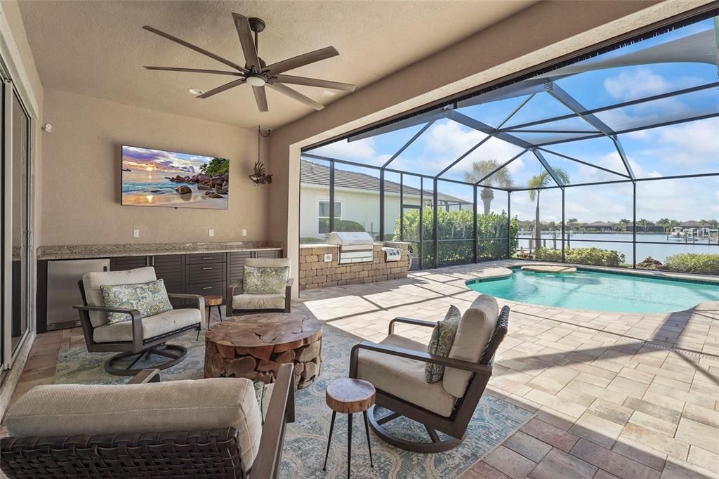 Active With Contract: $1,375,000 (4 beds, 2 baths, 2270 Square Feet)