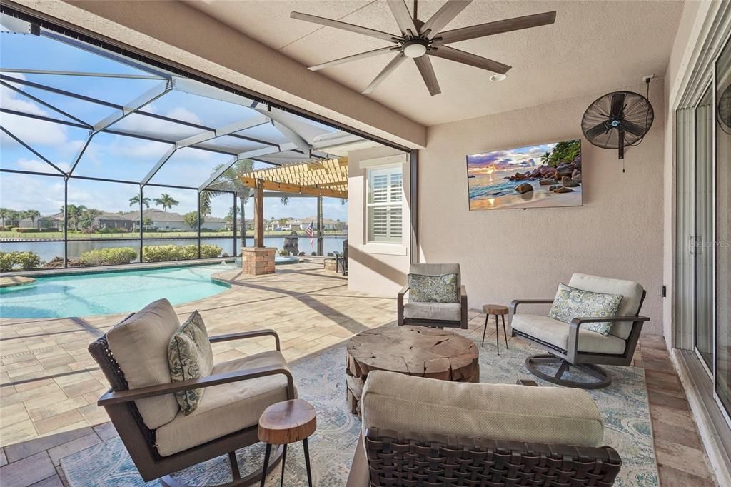 Active With Contract: $1,375,000 (4 beds, 2 baths, 2270 Square Feet)