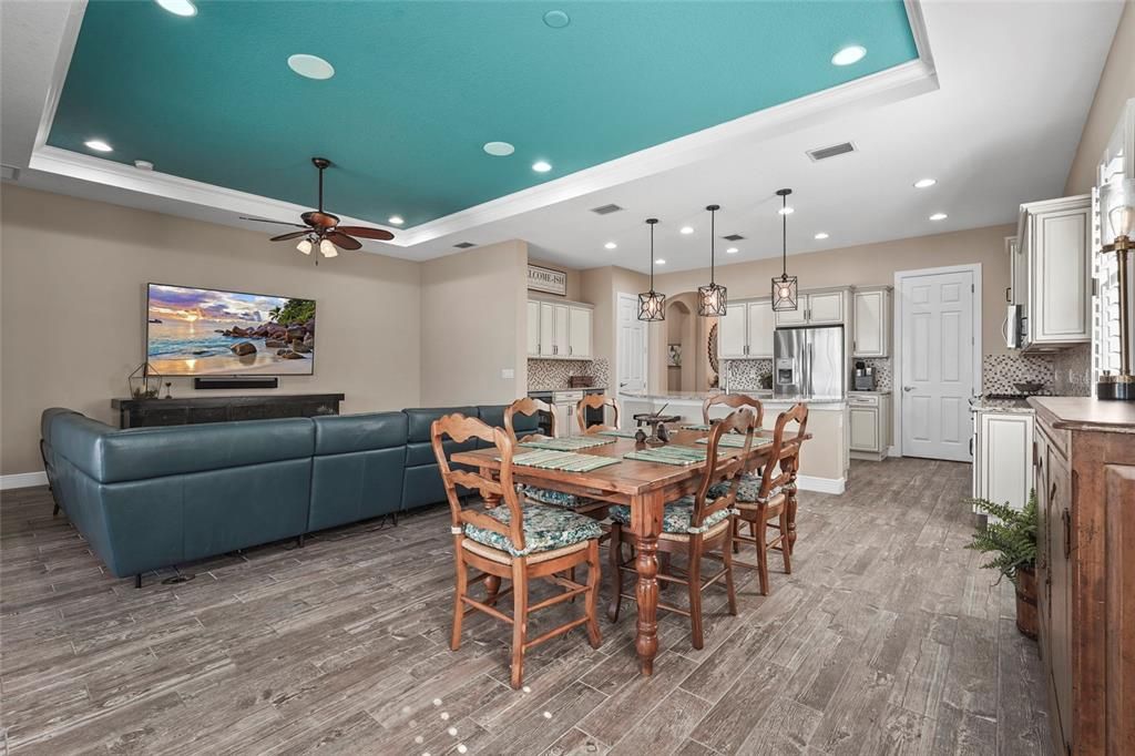 Active With Contract: $1,375,000 (4 beds, 2 baths, 2270 Square Feet)