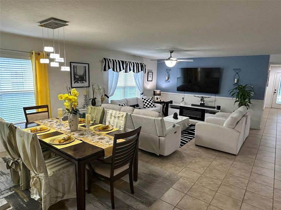 For Rent: $2,500 (3 beds, 2 baths, 1781 Square Feet)