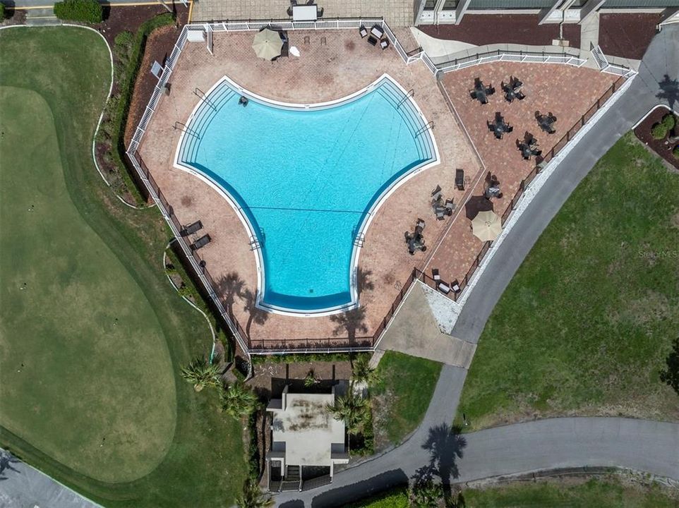 На продажу: $115,000 (2 спален, 2 ванн, 923 Квадратных фут)