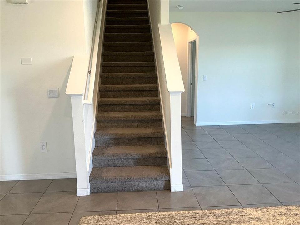 For Rent: $3,000 (5 beds, 3 baths, 2605 Square Feet)