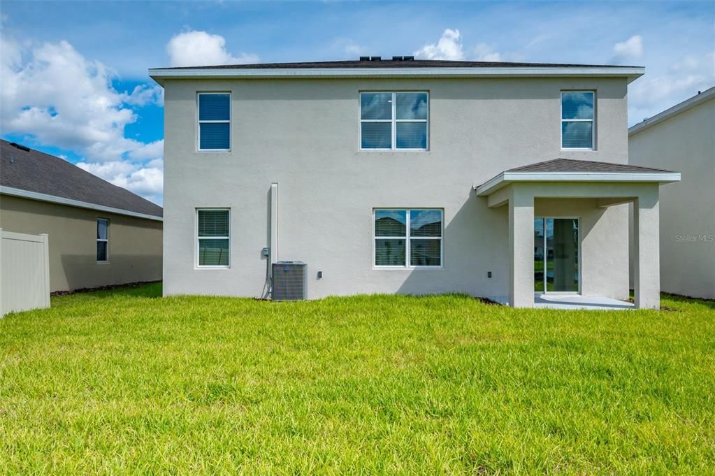 For Rent: $3,000 (5 beds, 3 baths, 2605 Square Feet)