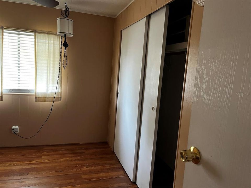 待售: $114,900 (2 贝兹, 2 浴室, 828 平方英尺)