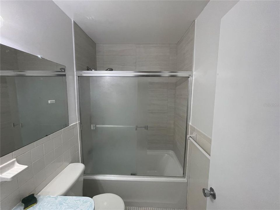 出租: $1,600 (2 贝兹, 2 浴室, 1100 平方英尺)