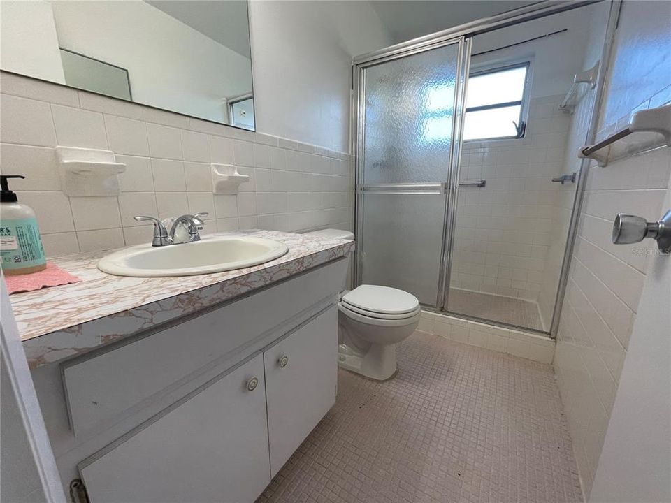 出租: $1,600 (2 贝兹, 2 浴室, 1100 平方英尺)