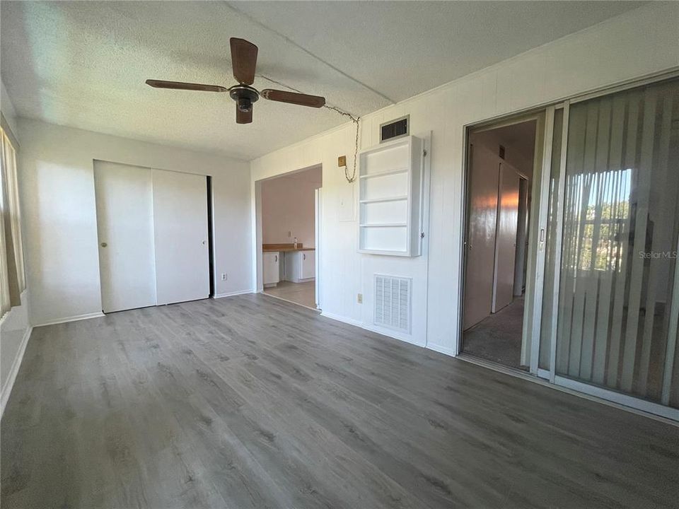 出租: $1,600 (2 贝兹, 2 浴室, 1100 平方英尺)