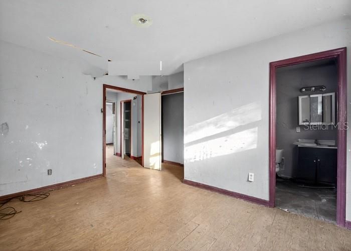 For Sale: $159,000 (3 beds, 2 baths, 1868 Square Feet)