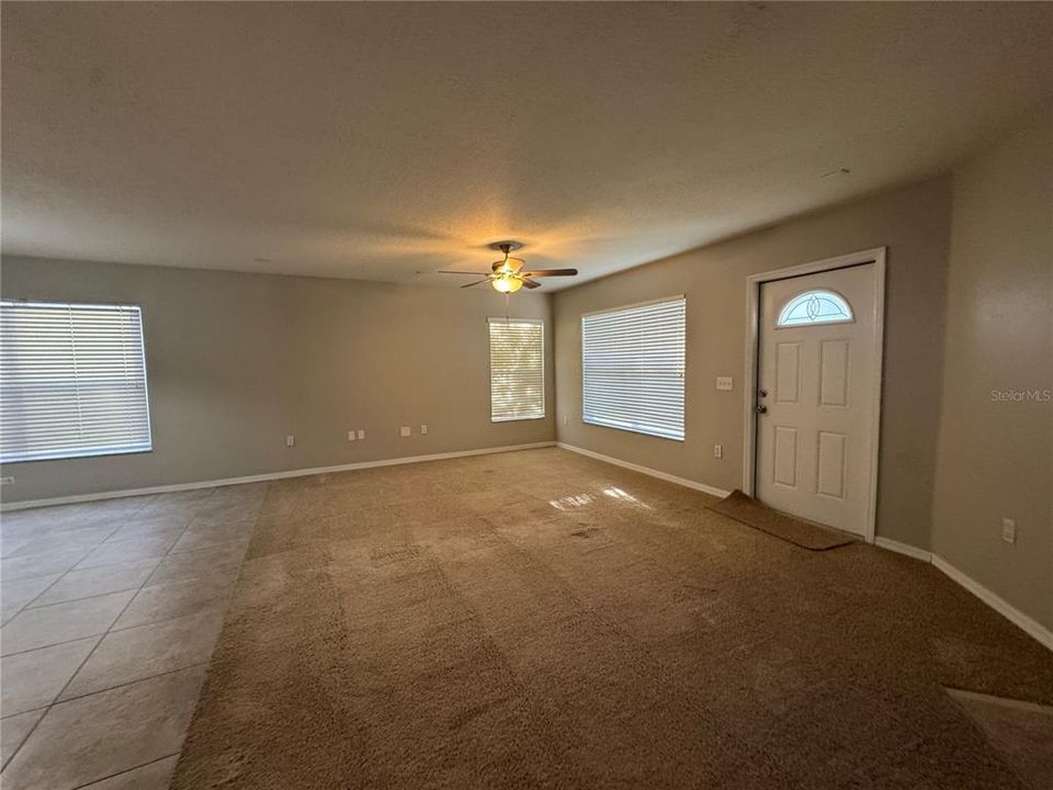 For Rent: $2,000 (3 beds, 2 baths, 2237 Square Feet)