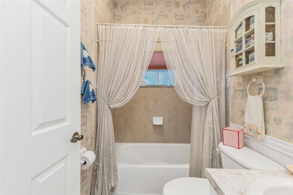 For Sale: $379,900 (3 beds, 2 baths, 1535 Square Feet)