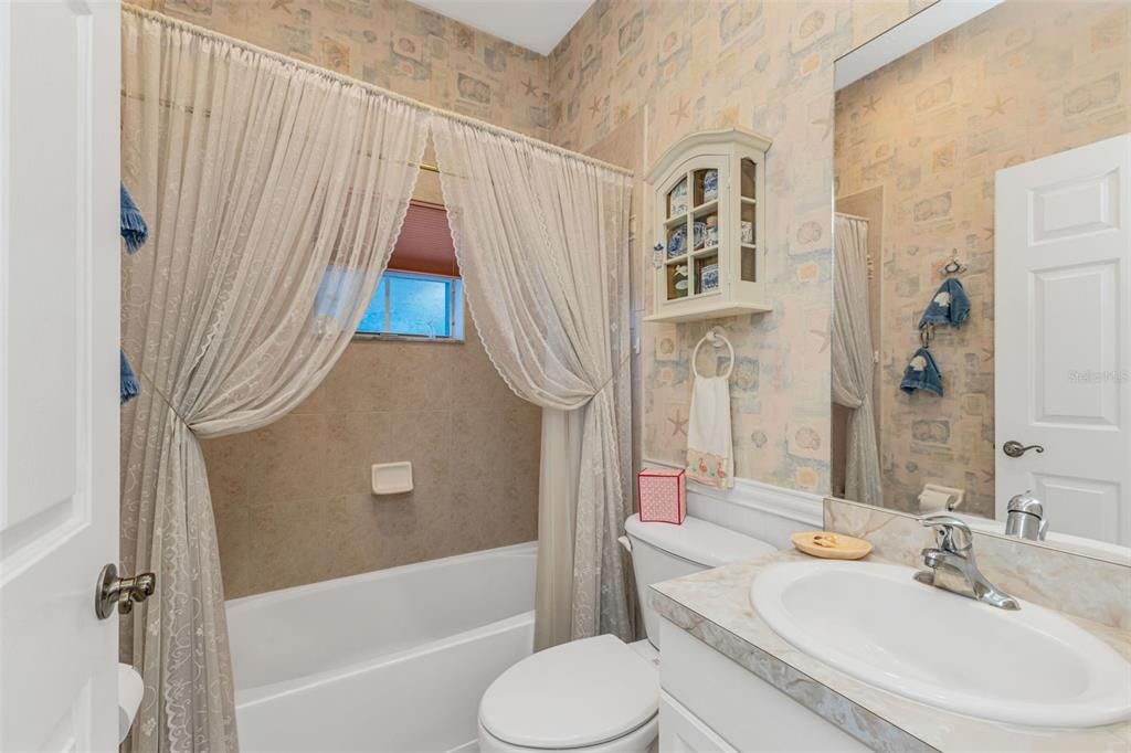 For Sale: $379,900 (3 beds, 2 baths, 1535 Square Feet)