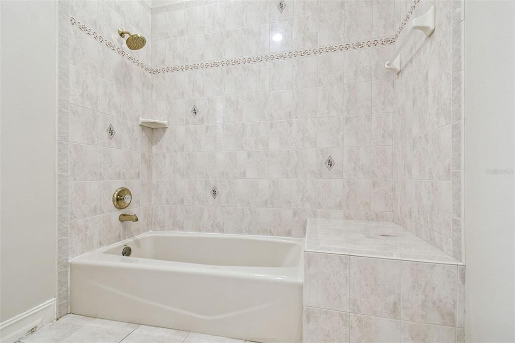 待售: $2,599,000 (5 贝兹, 5 浴室, 6565 平方英尺)