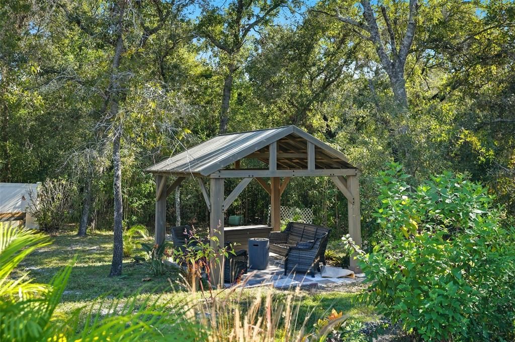 For Sale: $625,000 (3 beds, 2 baths, 2648 Square Feet)