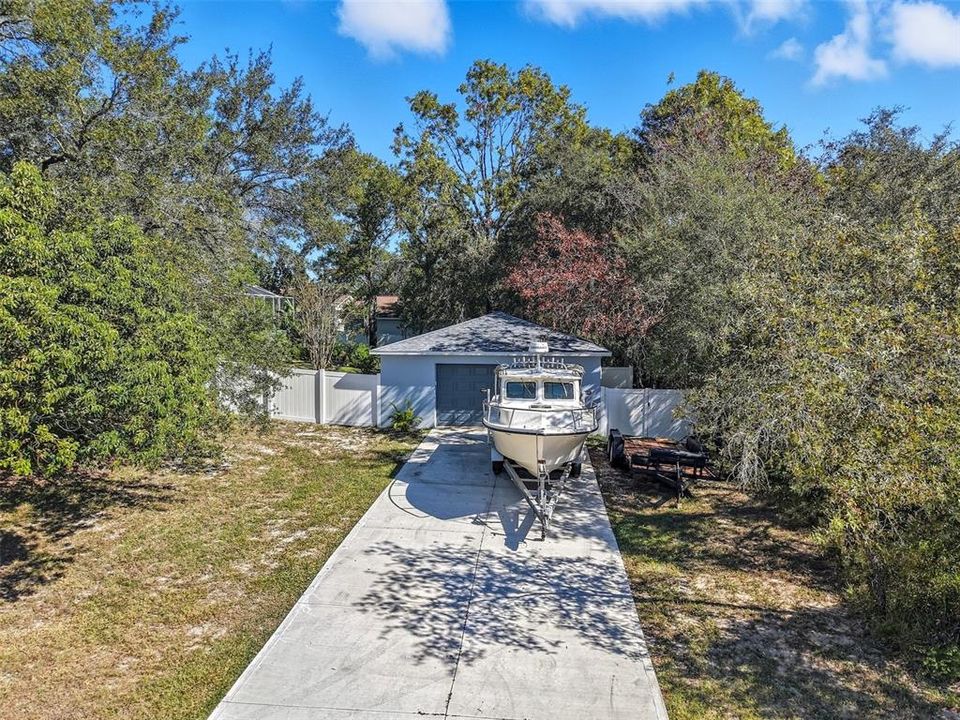 For Sale: $625,000 (3 beds, 2 baths, 2648 Square Feet)