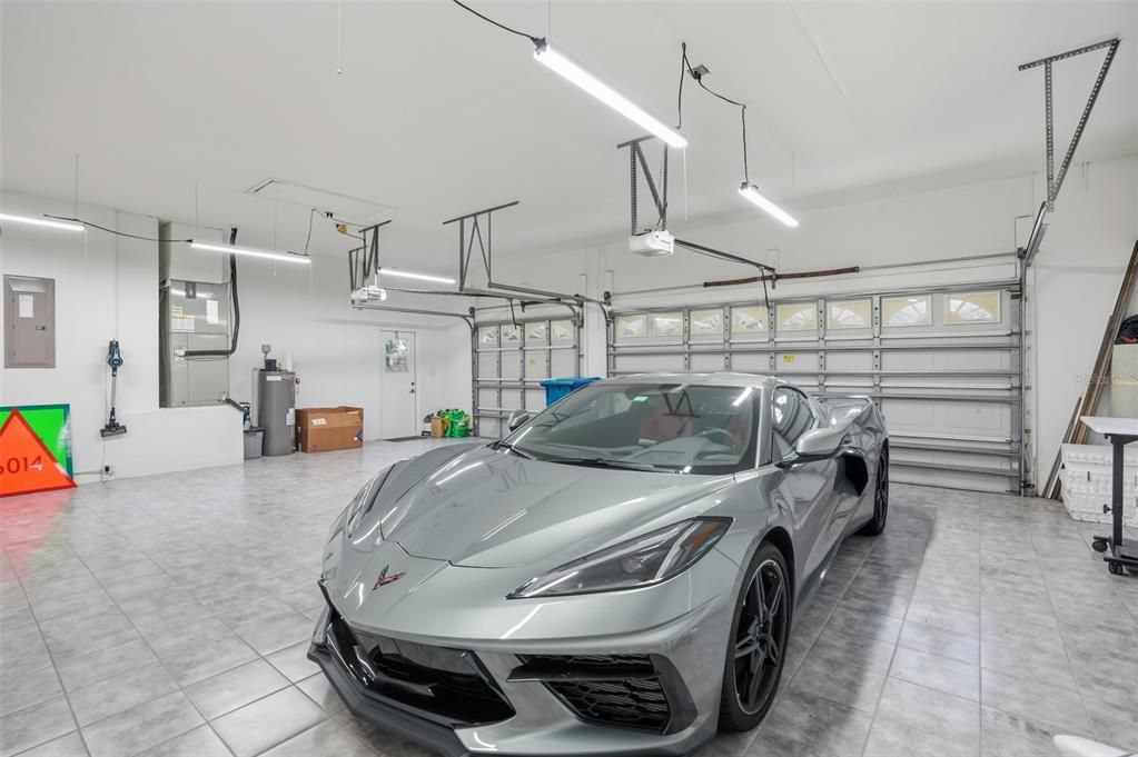 For Sale: $625,000 (3 beds, 2 baths, 2648 Square Feet)