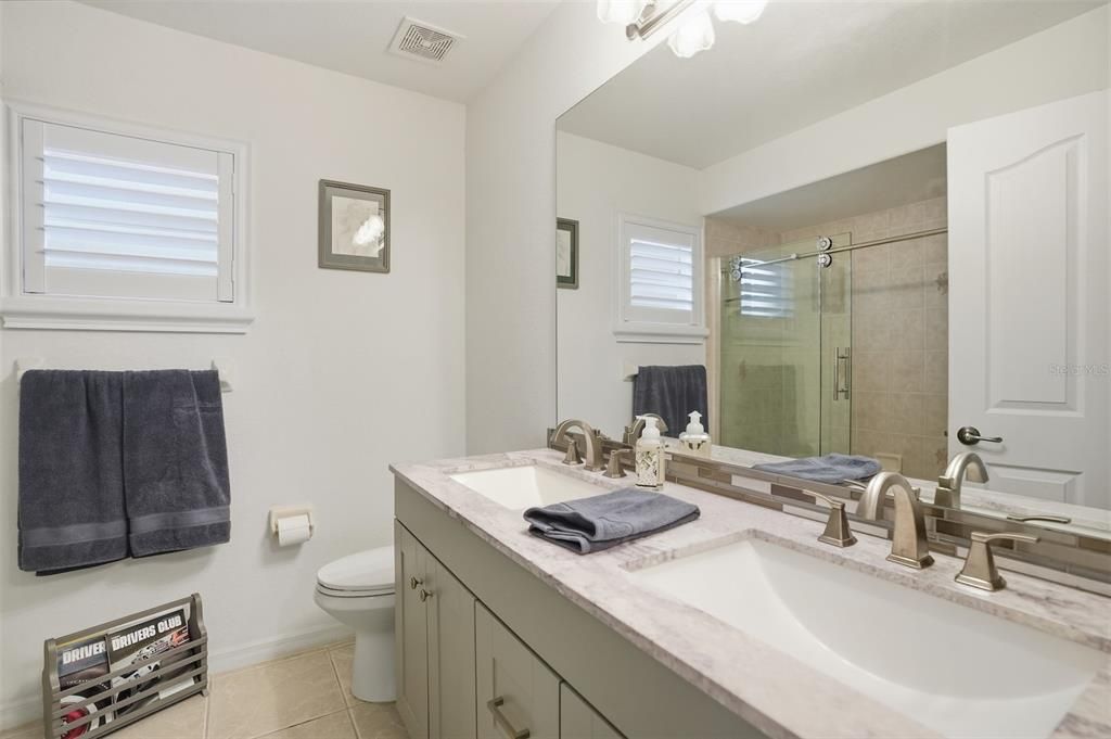 For Sale: $625,000 (3 beds, 2 baths, 2648 Square Feet)