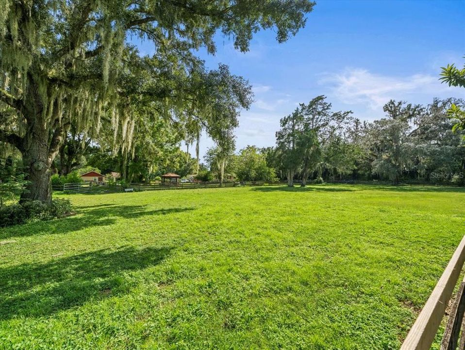 En Venta: $180,000 (2.70 acres)