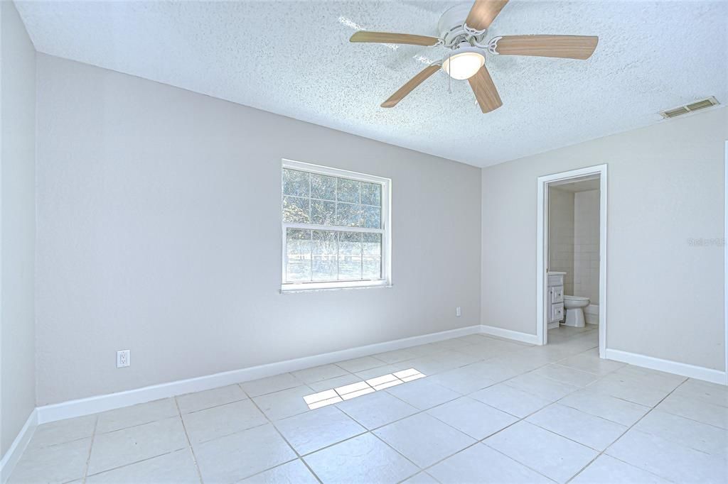 En Venta: $399,900 (3 camas, 2 baños, 1610 Pies cuadrados)