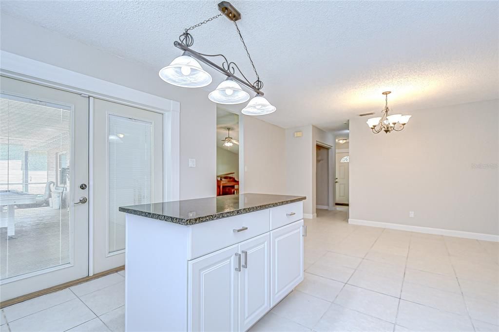 En Venta: $399,900 (3 camas, 2 baños, 1610 Pies cuadrados)