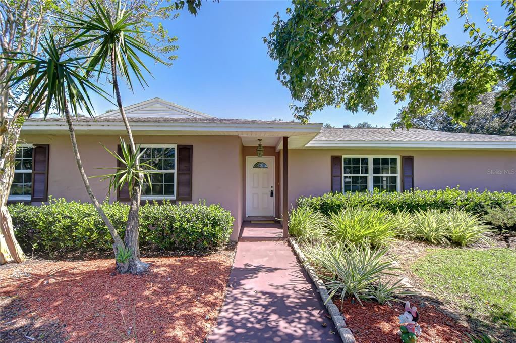 En Venta: $399,900 (3 camas, 2 baños, 1610 Pies cuadrados)