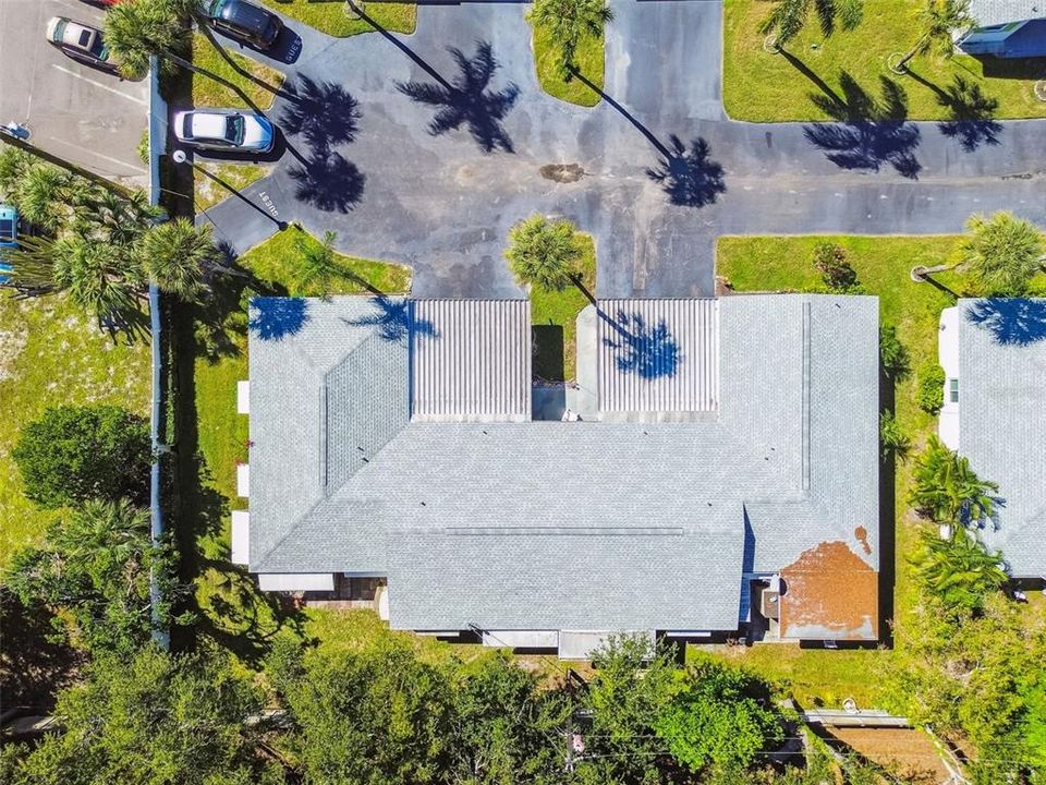 На продажу: $158,900 (2 спален, 2 ванн, 930 Квадратных фут)