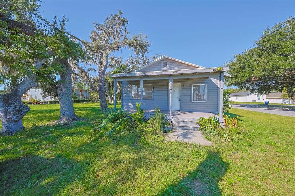 En Venta: $159,900 (2 camas, 1 baños, 840 Pies cuadrados)