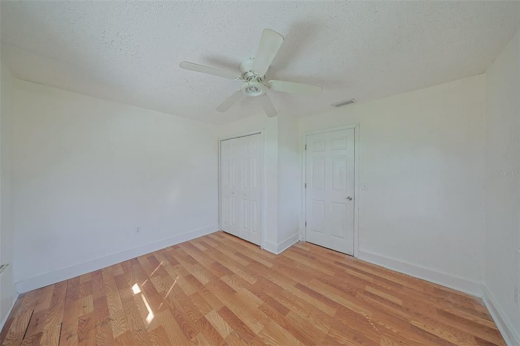 En Venta: $159,900 (2 camas, 1 baños, 840 Pies cuadrados)