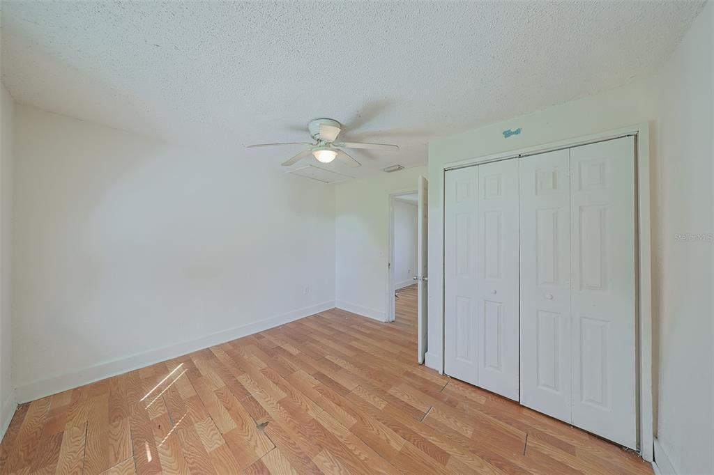 En Venta: $159,900 (2 camas, 1 baños, 840 Pies cuadrados)