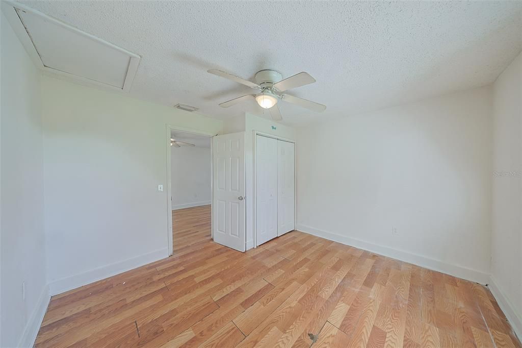 En Venta: $159,900 (2 camas, 1 baños, 840 Pies cuadrados)