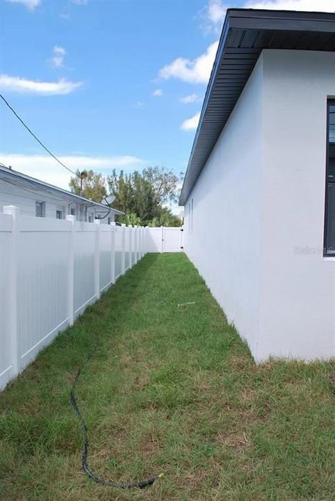 На продажу: $539,000 (4 спален, 2 ванн, 1596 Квадратных фут)