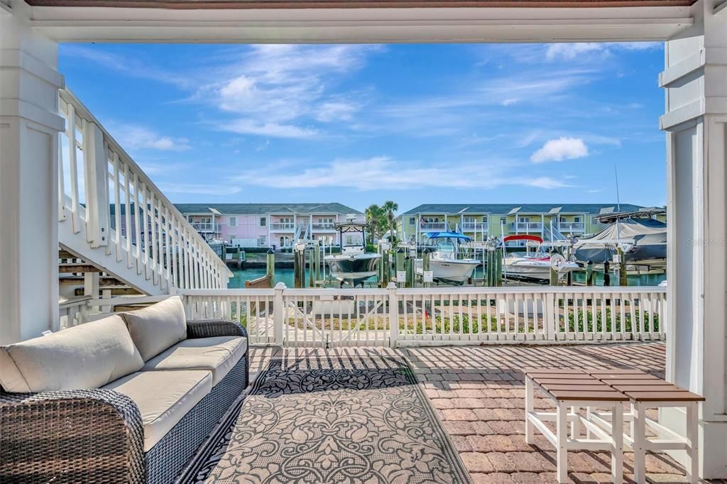 待售: $235,000 (1 贝兹, 1 浴室, 562 平方英尺)