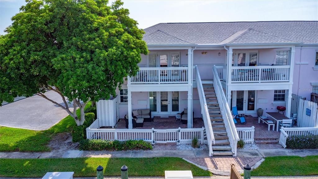 待售: $235,000 (1 贝兹, 1 浴室, 562 平方英尺)