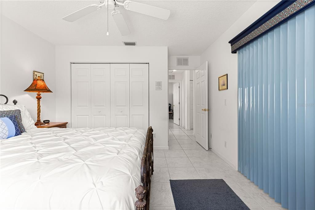 For Sale: $339,900 (3 beds, 2 baths, 1714 Square Feet)