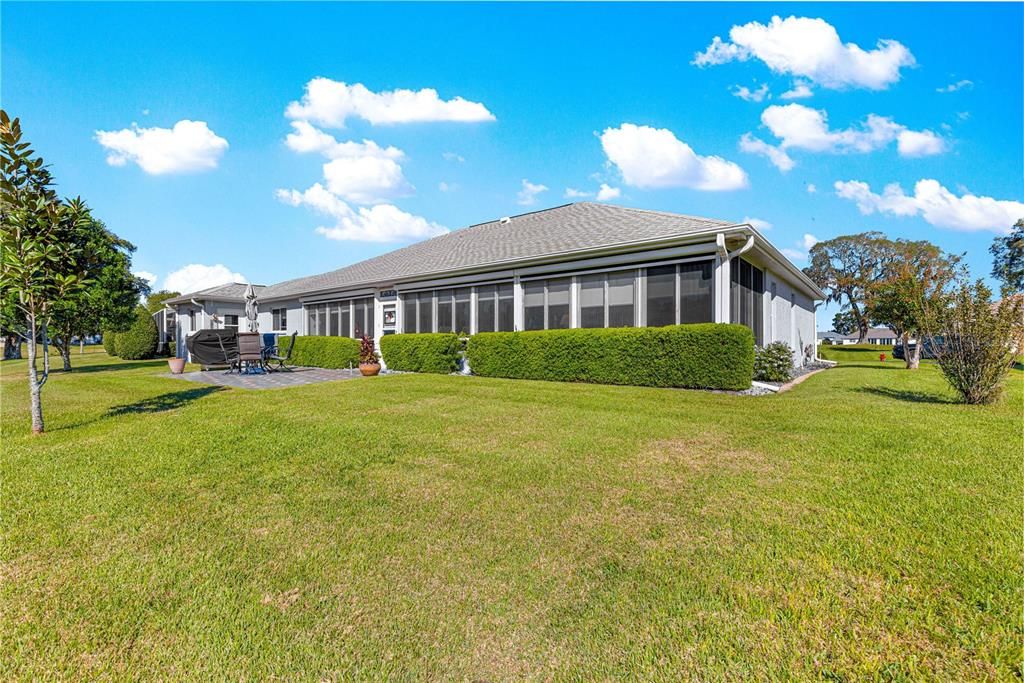 For Sale: $339,900 (3 beds, 2 baths, 1714 Square Feet)