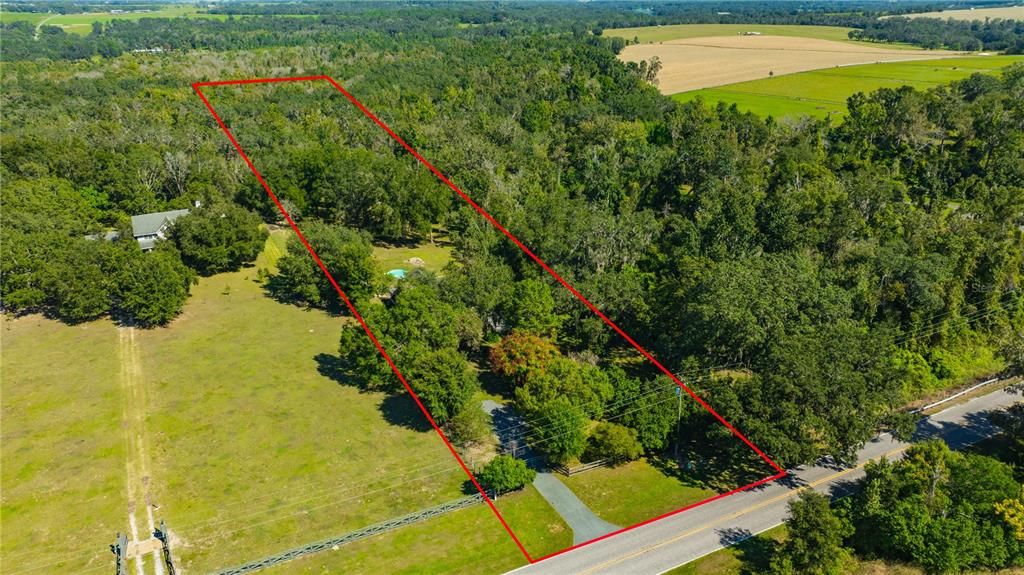 Active With Contract: $558,000 (3 beds, 2 baths, 1654 Square Feet)