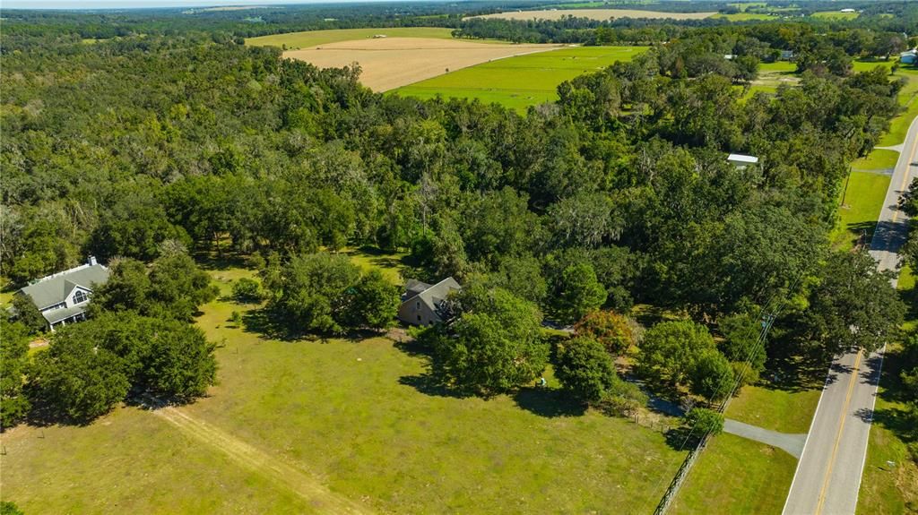 Active With Contract: $558,000 (3 beds, 2 baths, 1654 Square Feet)