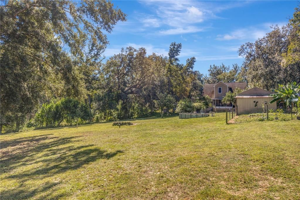 Active With Contract: $558,000 (3 beds, 2 baths, 1654 Square Feet)