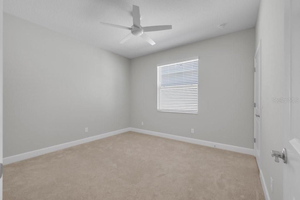 待售: $409,000 (2 贝兹, 2 浴室, 1834 平方英尺)