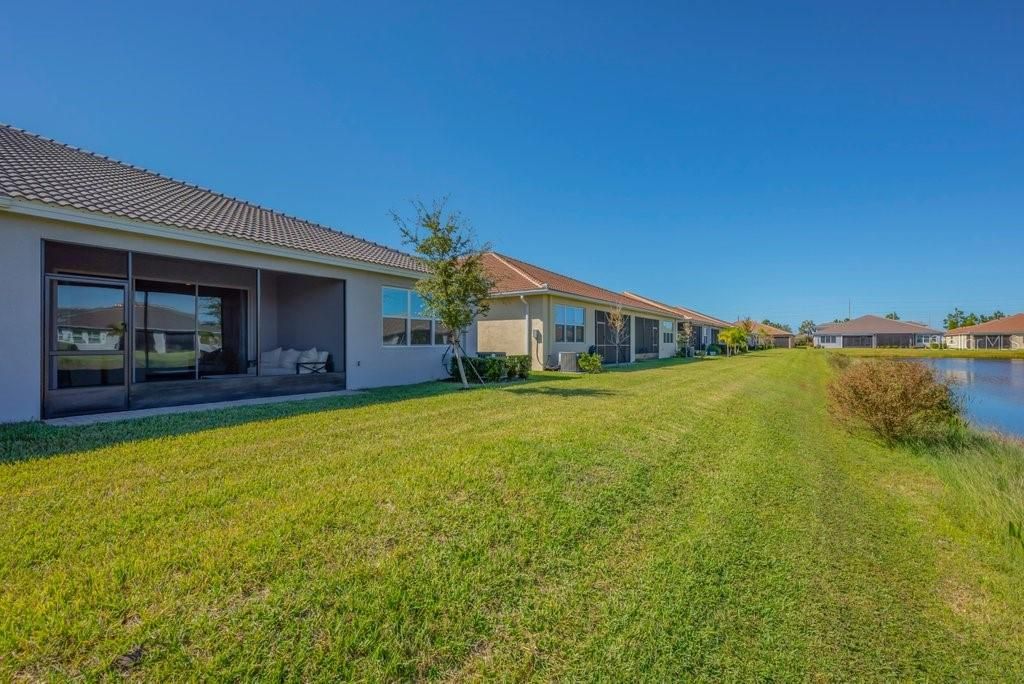 待售: $409,000 (2 贝兹, 2 浴室, 1834 平方英尺)