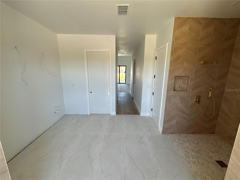 На продажу: $379,900 (4 спален, 3 ванн, 2648 Квадратных фут)