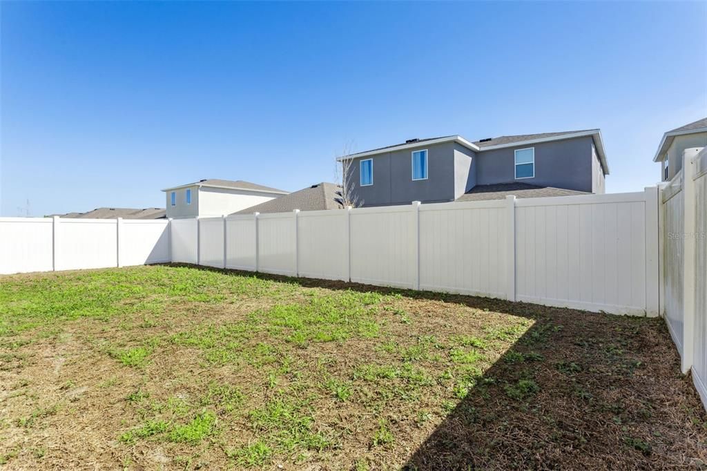 En Venta: $589,000 (4 camas, 3 baños, 3021 Pies cuadrados)